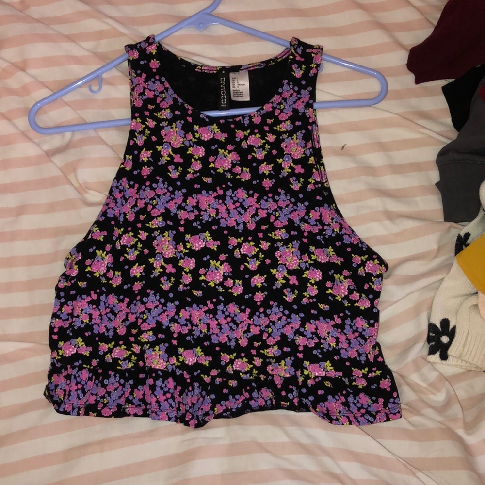 Black Floral Crop Top